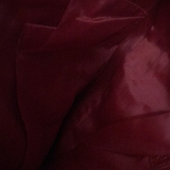 Deep Red La Chateau Handbag - Picture 3 of 3